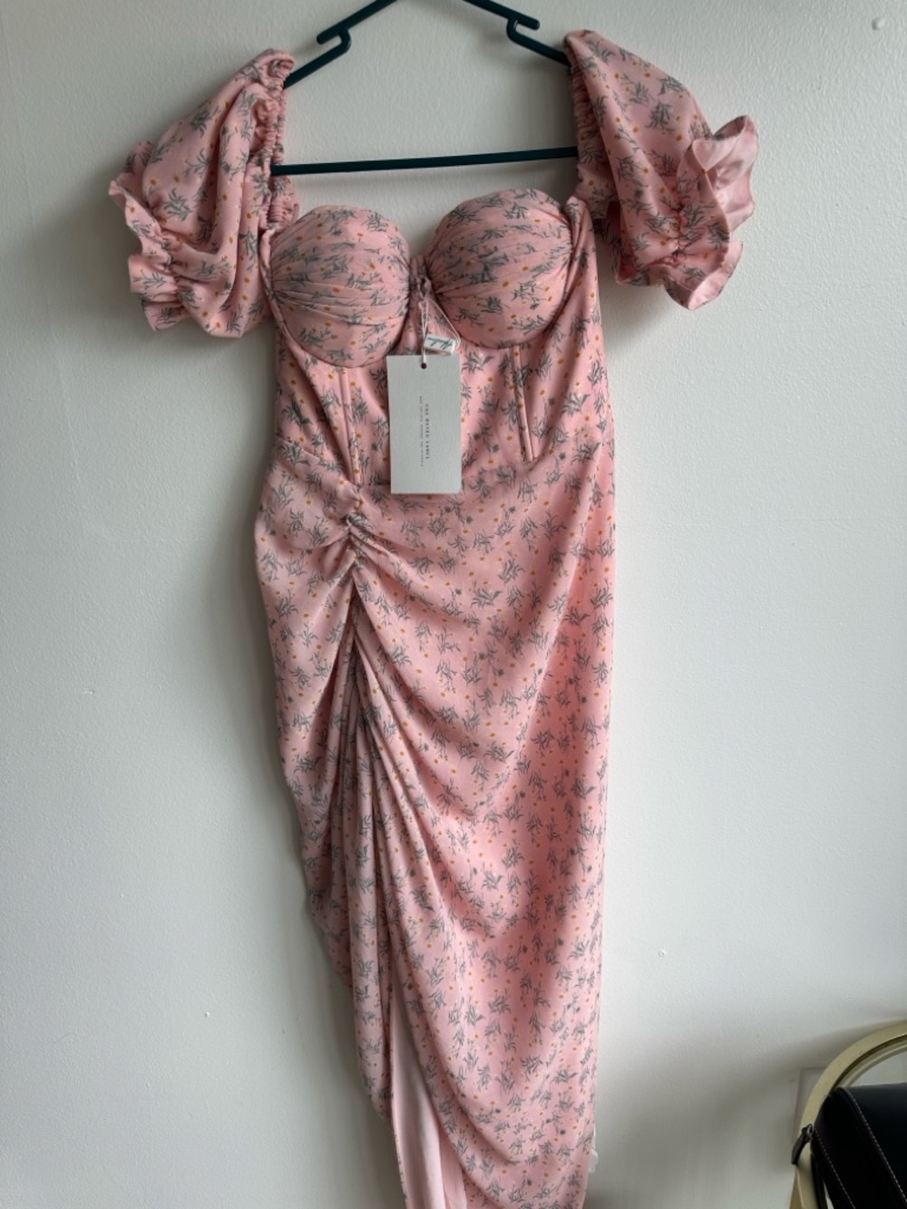 Pink Floral Puff-Sleeve Ruched Midi Dress